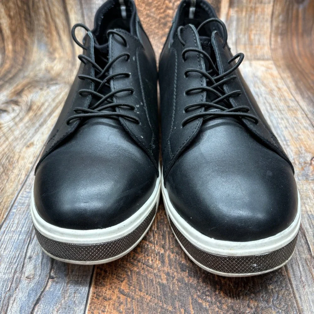 Calto Mens Black Leather Elevator Sneakers Height Increasing Shoes Heel Lift 7.5